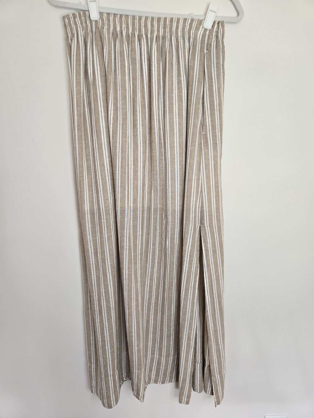 Z Supply + Evereve Tan and White Linen Striped Maxi Skirt Normcore Minimalist M
